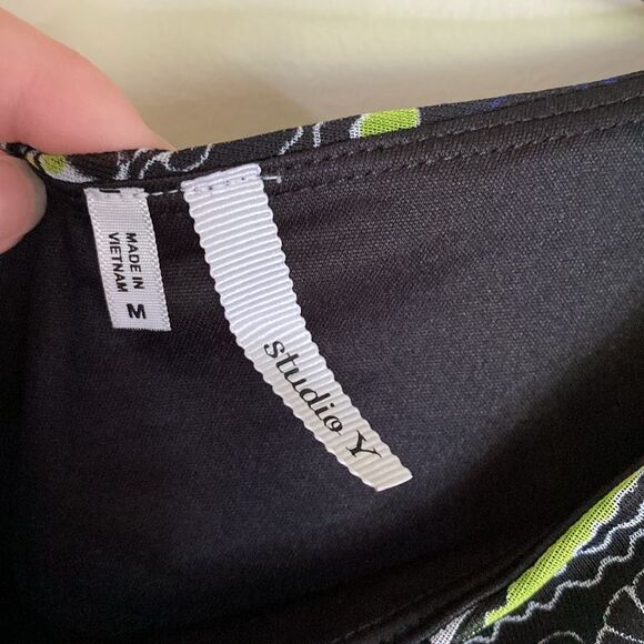 Studio Y - One Shoulder Blouse - Medium - Picture 3 of 5